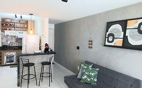 Apart Verdemar Premium Ponta Verde 3 quartos a 120 m do mar e prox a Feirinha